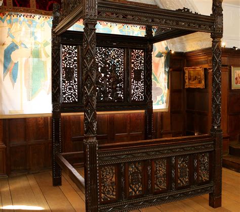 henry vii marriage bed.